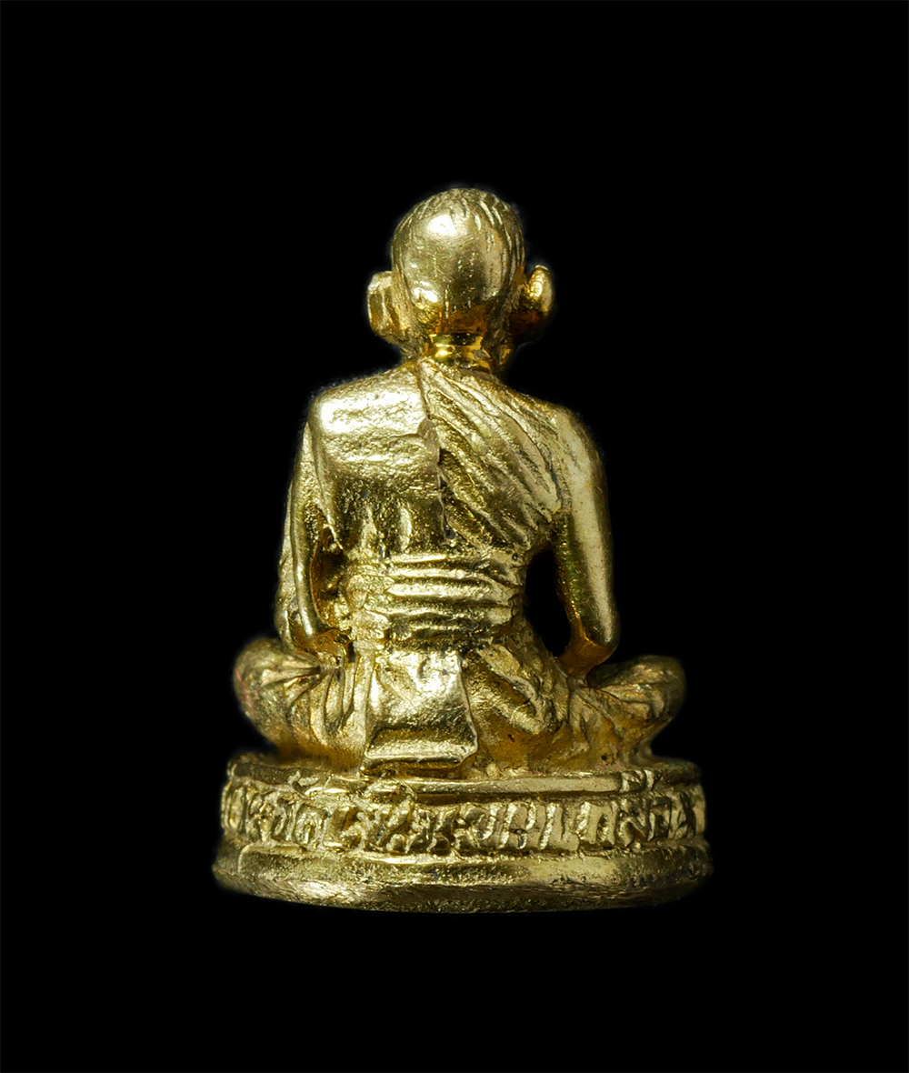 29Jul24 (52)bp.jpg - รูปหล่อหลวงปู่อ่อน พุทธสโก วัดเนินมะเกลือวนาราม ต.ท่าหมื่นราม อ.วังทอง จ.พิษณุโลก เนื้อทองทิพย์ พระเก่าสวย มวลสารดี พิธีใหญ่ น่าเก็บสะสมบูชา พร้อมกล่อ [..] | https://kamulet.in.th